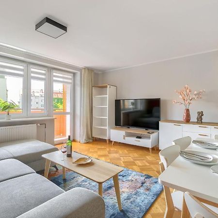 Family Center Spot Apartment Poznan Ngoại thất bức ảnh