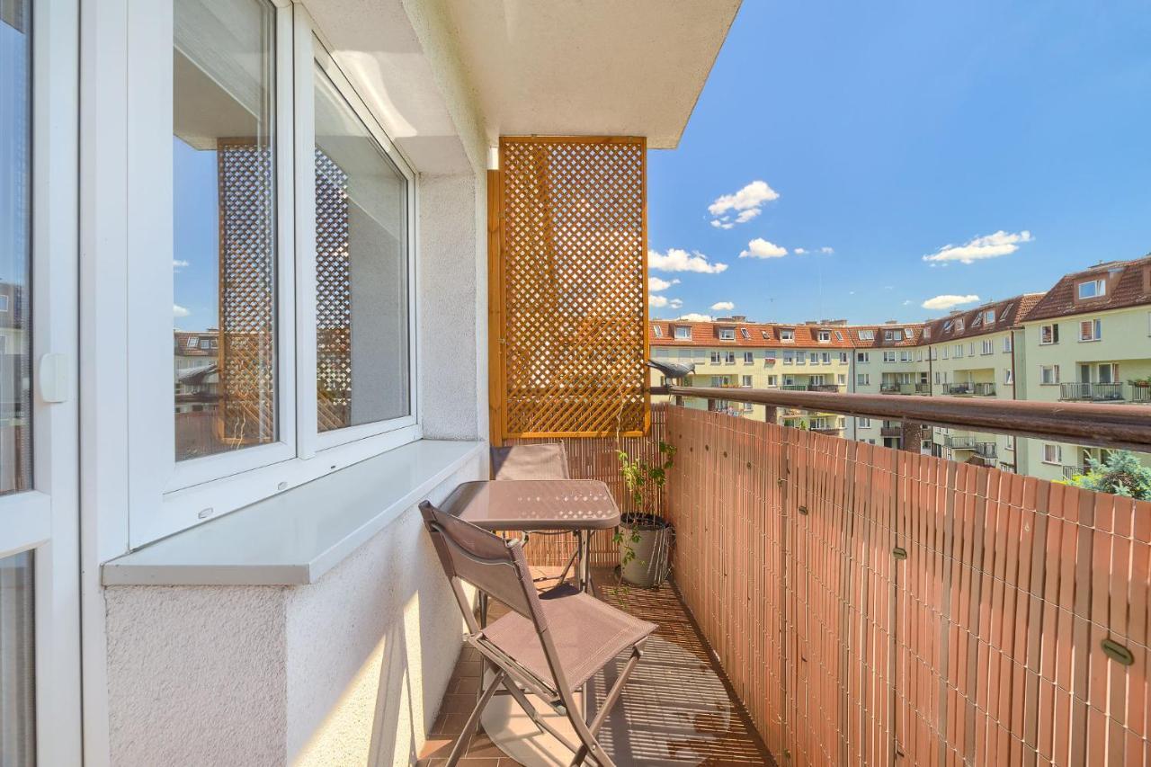Family Center Spot Apartment Poznan Ngoại thất bức ảnh