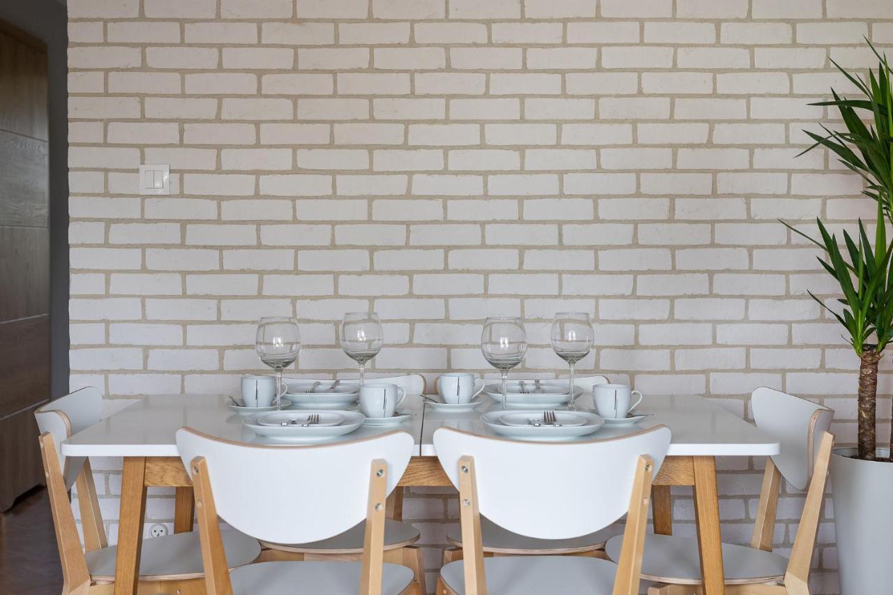 Family Center Spot Apartment Poznan Ngoại thất bức ảnh