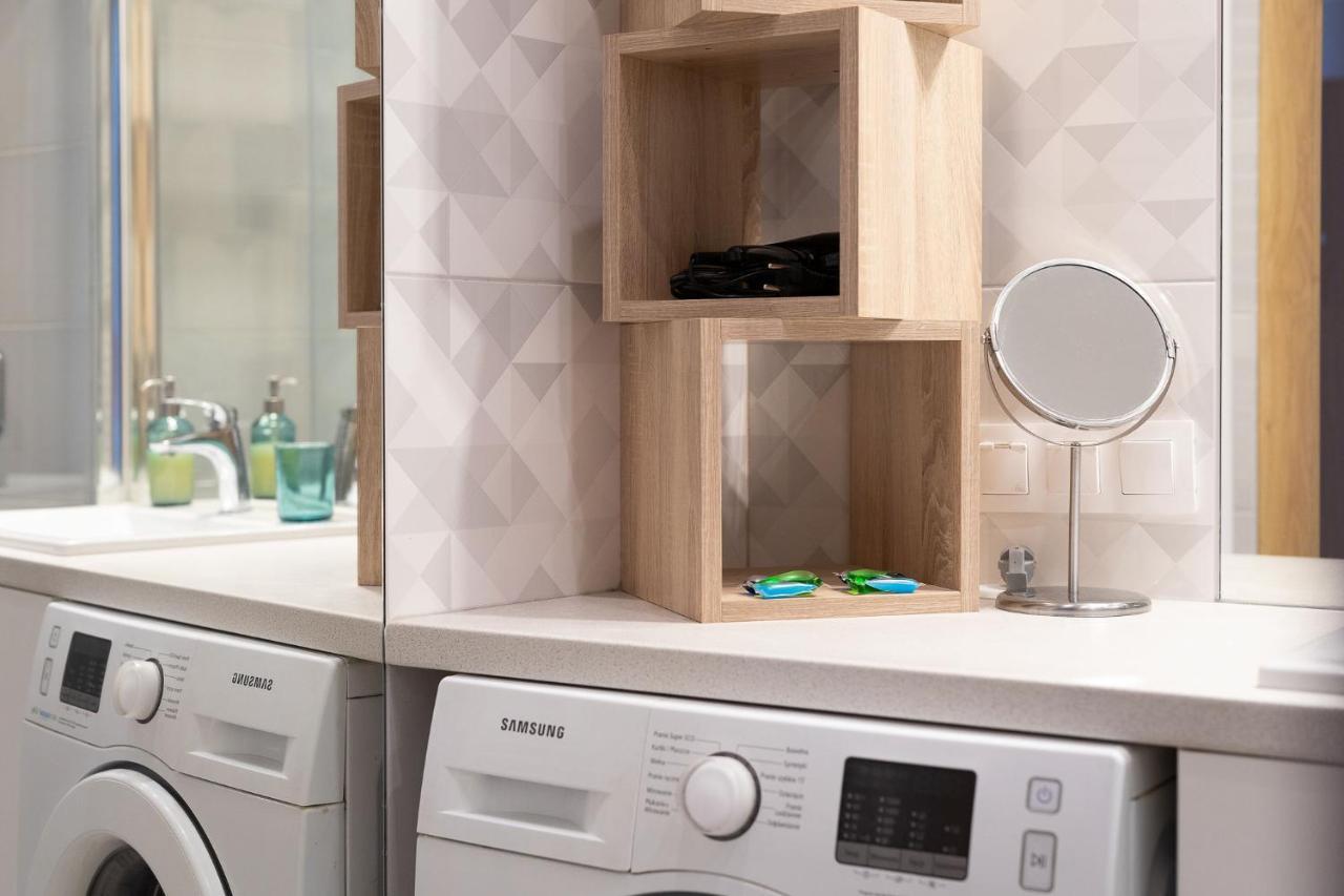 Family Center Spot Apartment Poznan Ngoại thất bức ảnh