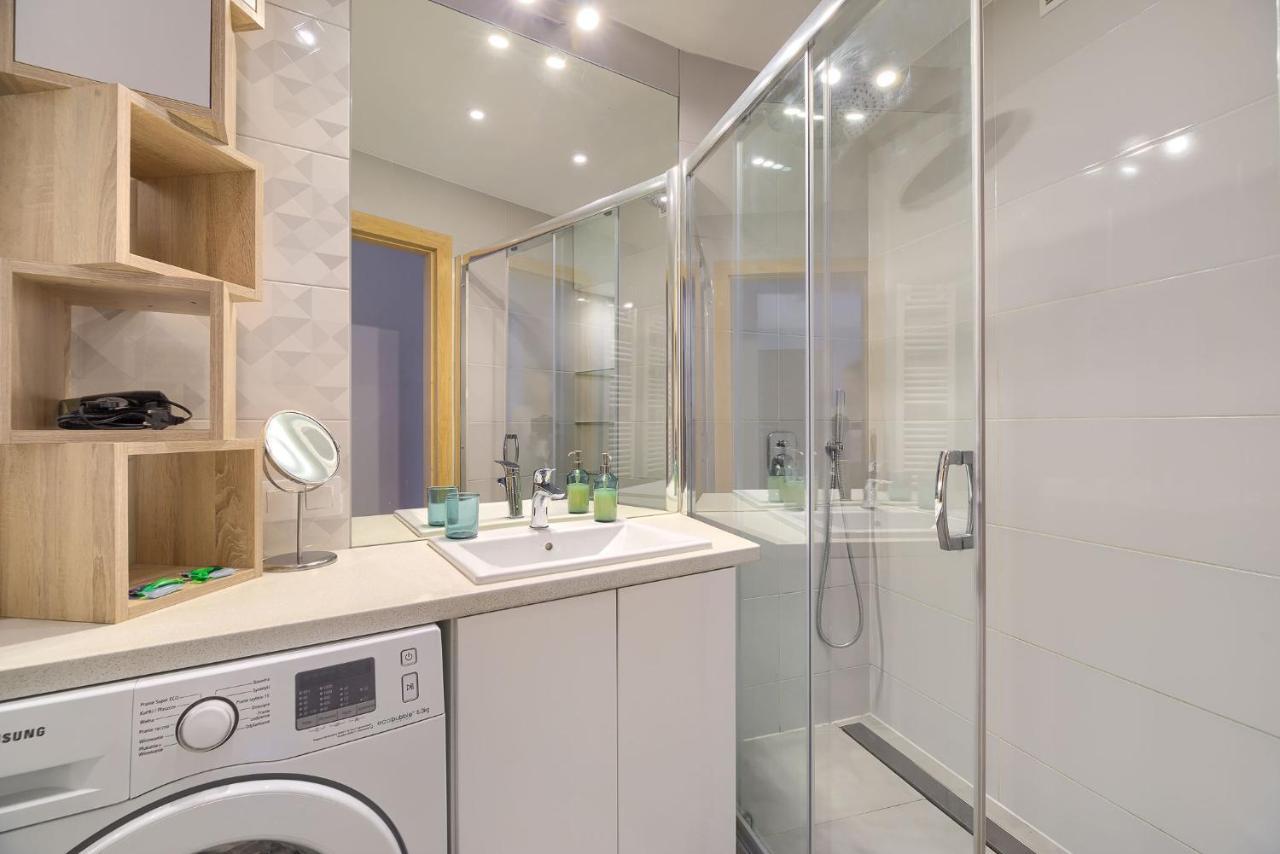 Family Center Spot Apartment Poznan Ngoại thất bức ảnh